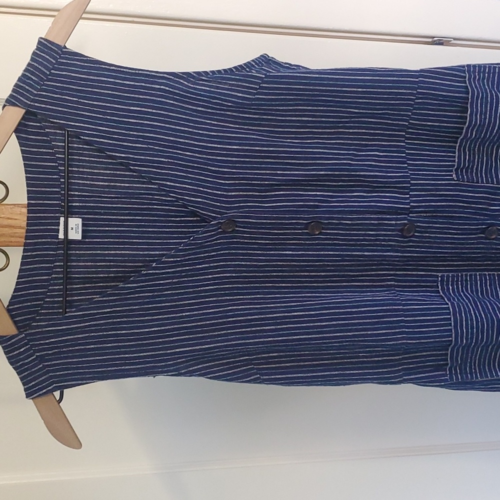 Linen Blend Botton Down Jumper